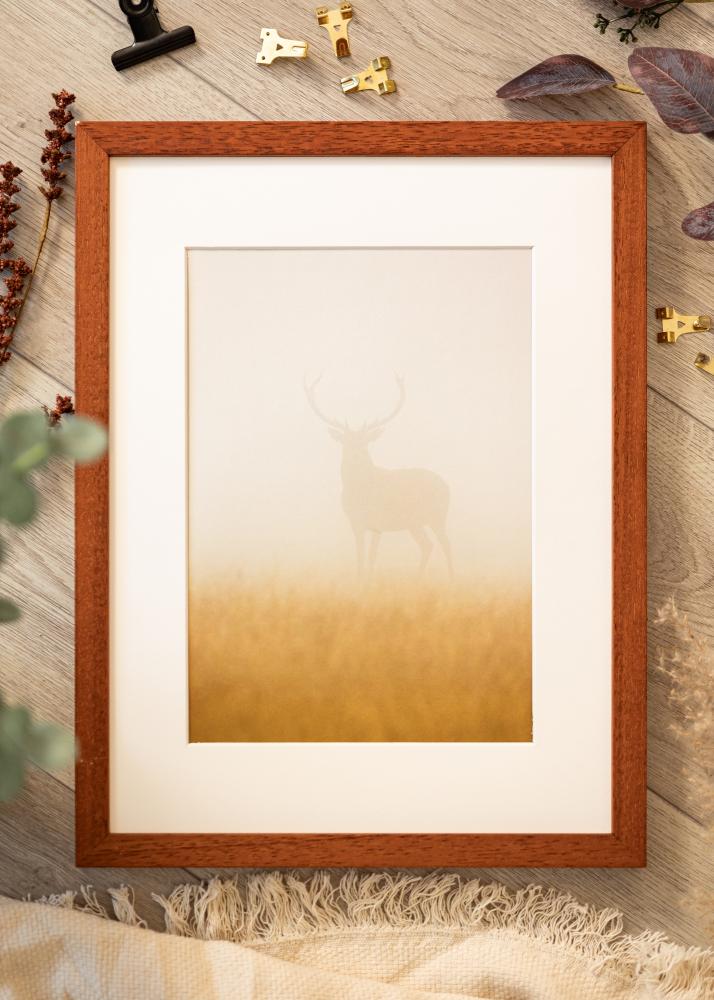 Cornice Hermes Ciliegia 42x59,4 cm - passe-partout Bianco 25x38 cm