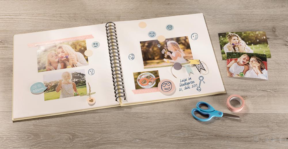 Fun Album a spirale Rosa - 30x30 cm (50 Pagine bianche / 25 fogli)