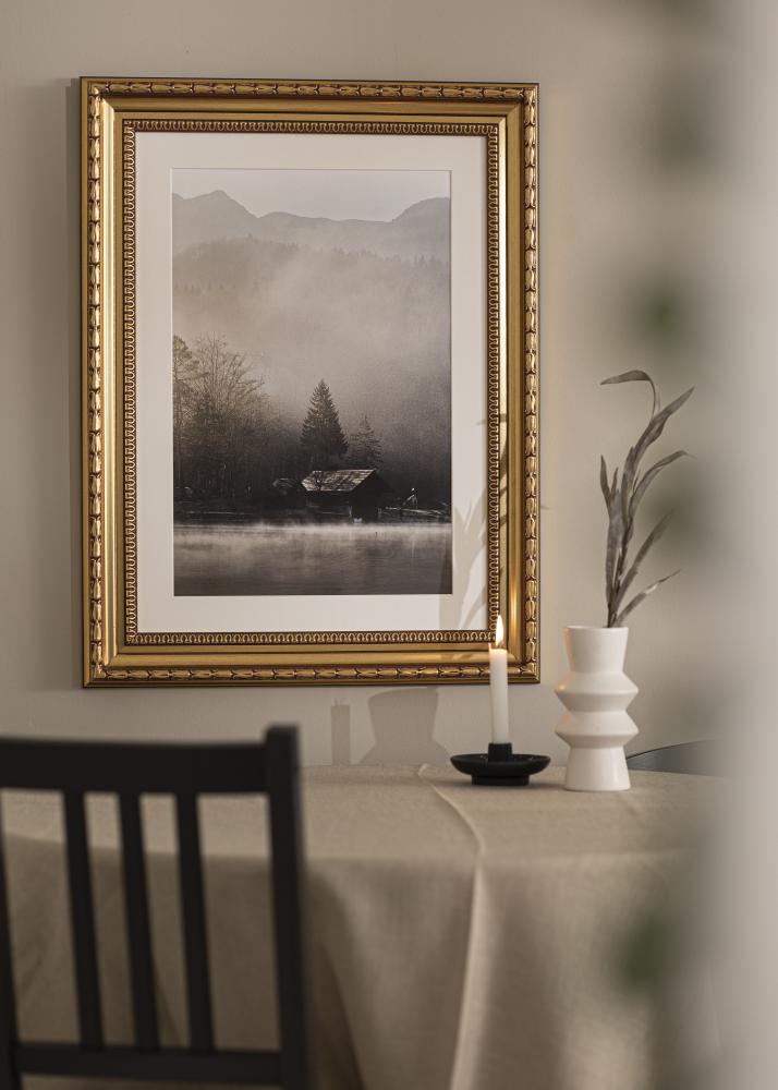 Cornice Birka Premium Oro 70x70 cm