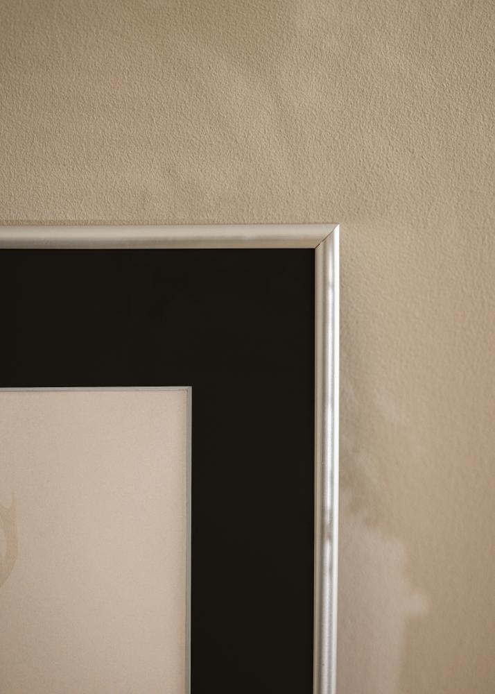 Cornice Victoria Argento 50x70 cm - Passe-partout Nero 33x56 cm