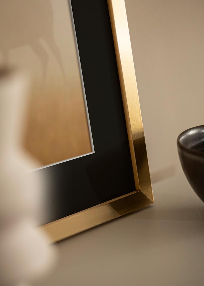 Cornice Selection Oro 70x100 cm - Passe-partout Nero 62x93 cm