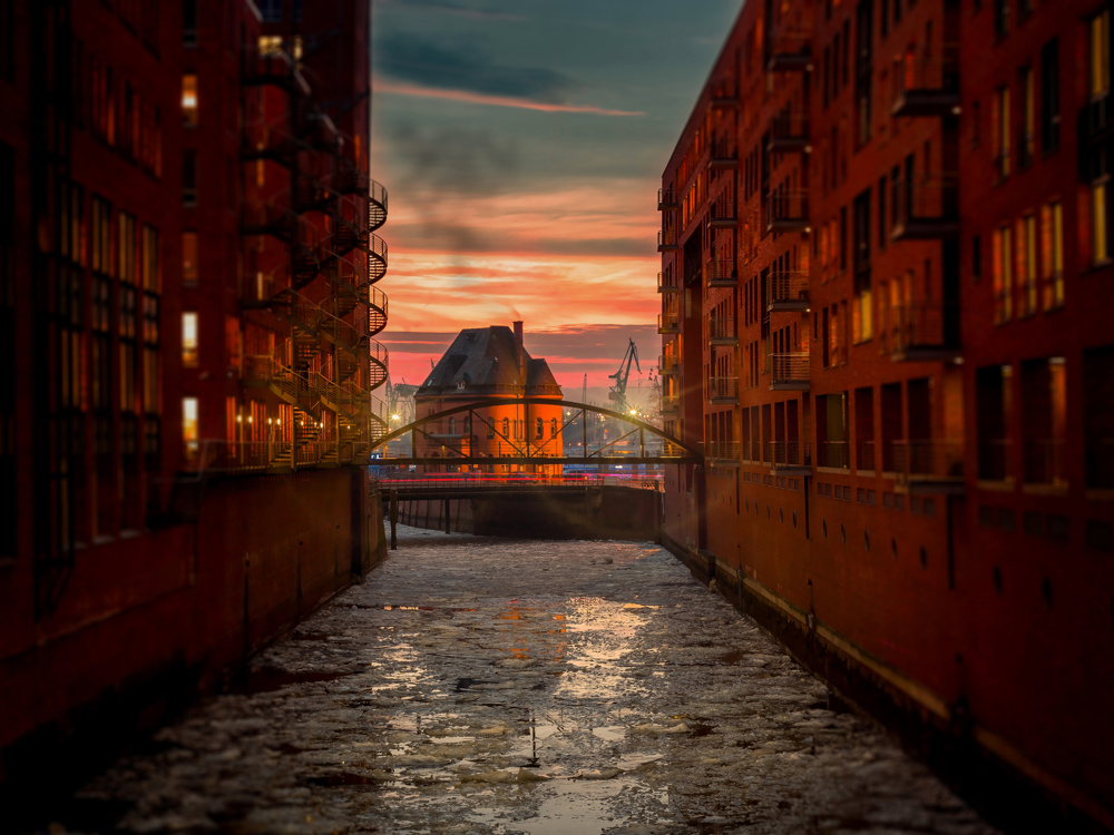 Poster Città nell'acqua